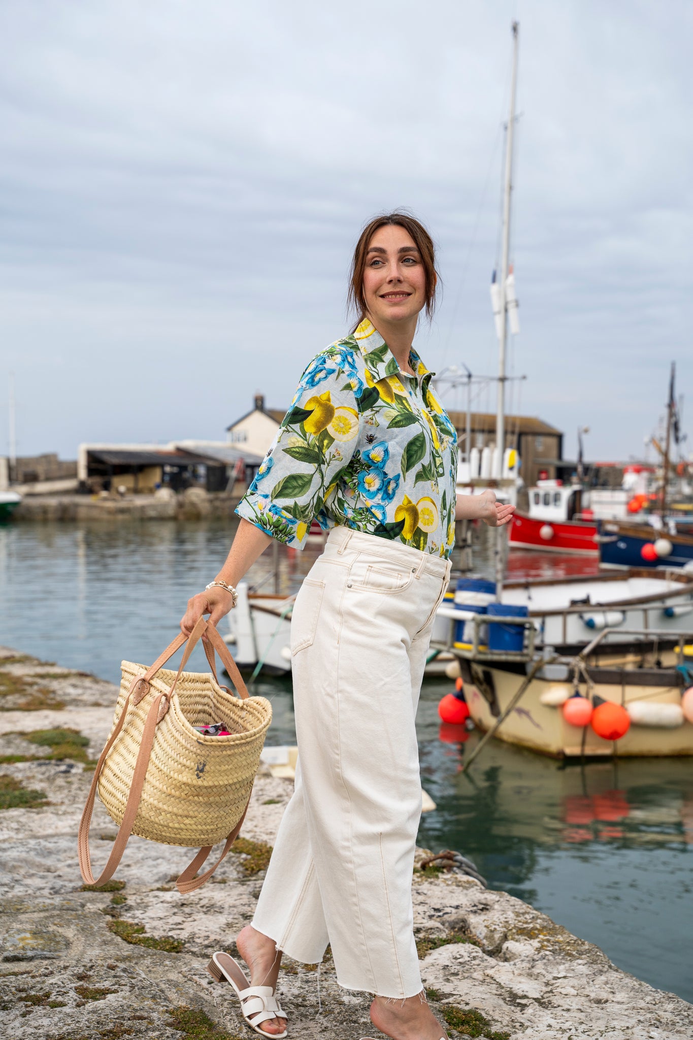 Rosehip Design Abbey cotton shirt has elbow length sleeves with a wide cuff. The hem is curved. Wear it with white jeans, shorts or one of our matching skirts.
Make a statement in our zesty Sicily design.