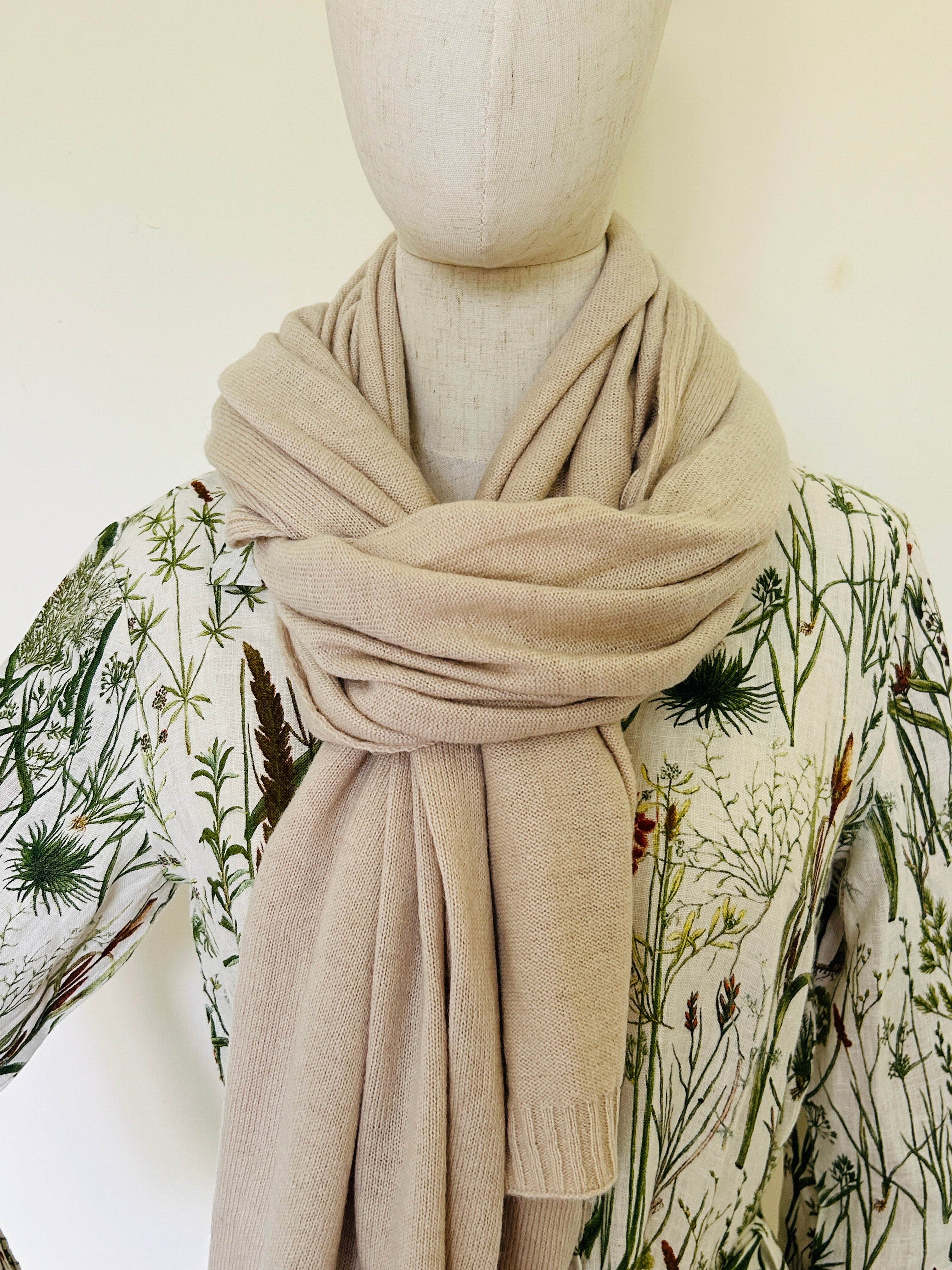 Woollen Travel Wraps