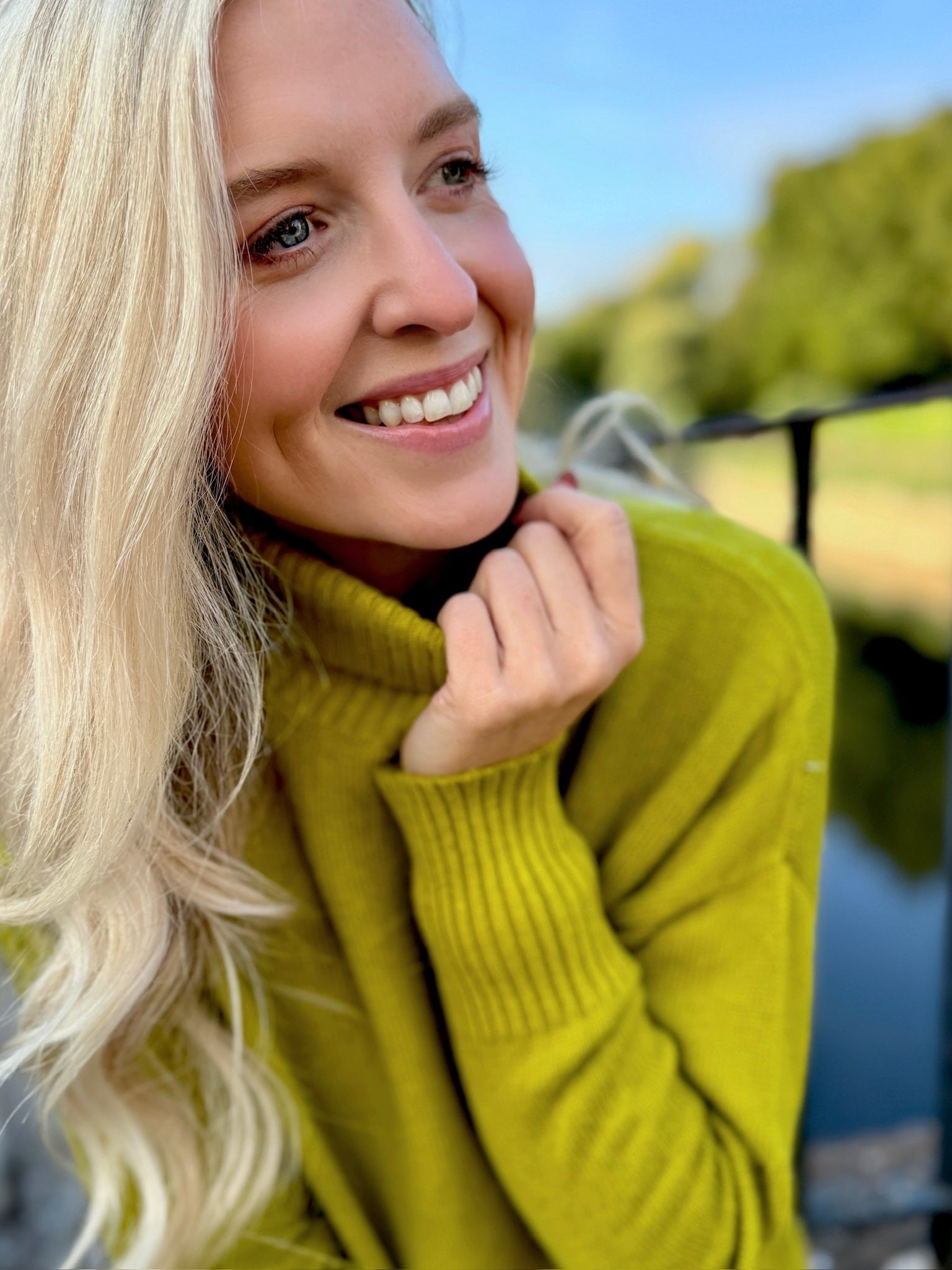 Roll Neck Jumper - Citronelle
