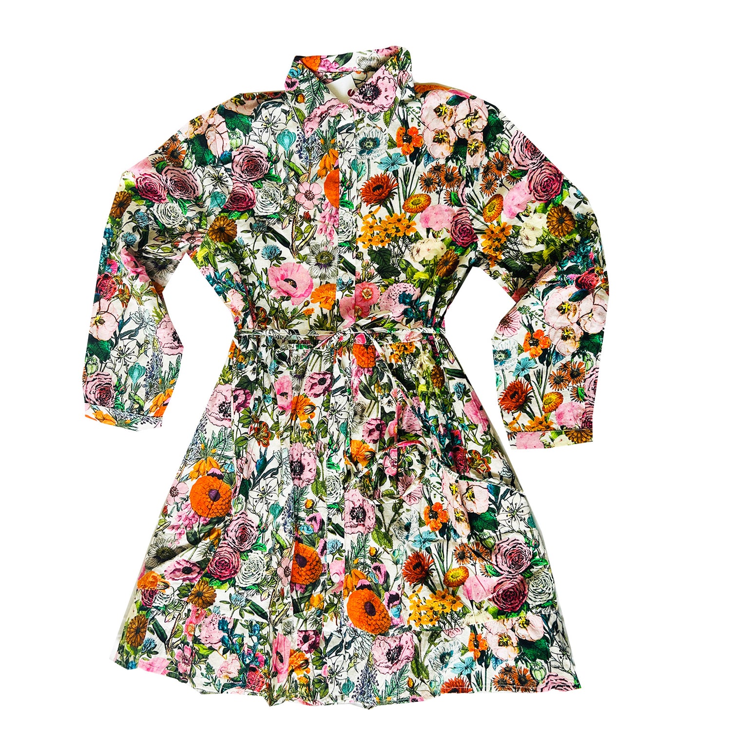 Rosehip Design Josie Cotton Dress is a knee-length cotton tiered dress with a tie belt and pockets. 
Stand out in our colourful Fiesta design.