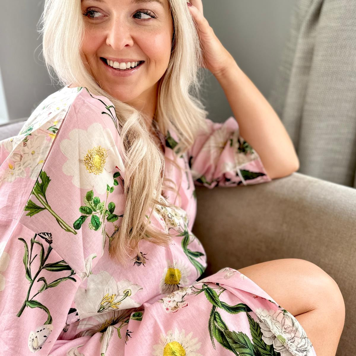 Rosehip Design Kimono is a fabulous long cotton voile robe, printed in our calming Heavenly Rose design. They are generously sized and designed to be ankle length. Made from delicate, soft 100% Indian cotton packaged in a matching cotton bag - lovely for gifting!