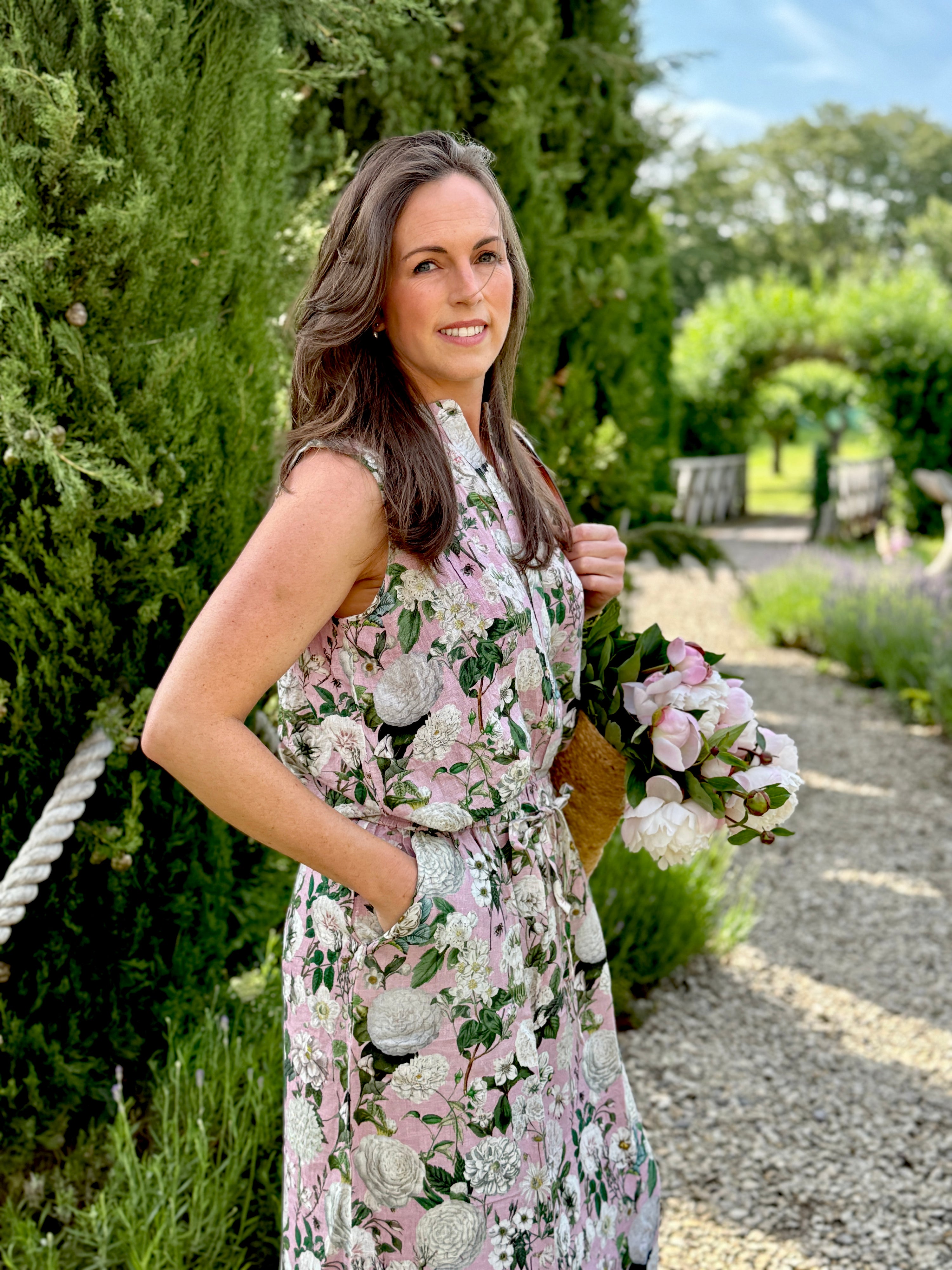 The Maeve is a fabulous sleeveless Linen shirt with buttons down the front and a beautifully curved hem. Available in Rosehip Designs signature floral fabrics.
The Maeve shirt looks lovely with shorts or jeans, or can be worn with the matching Lilah Linen skirt