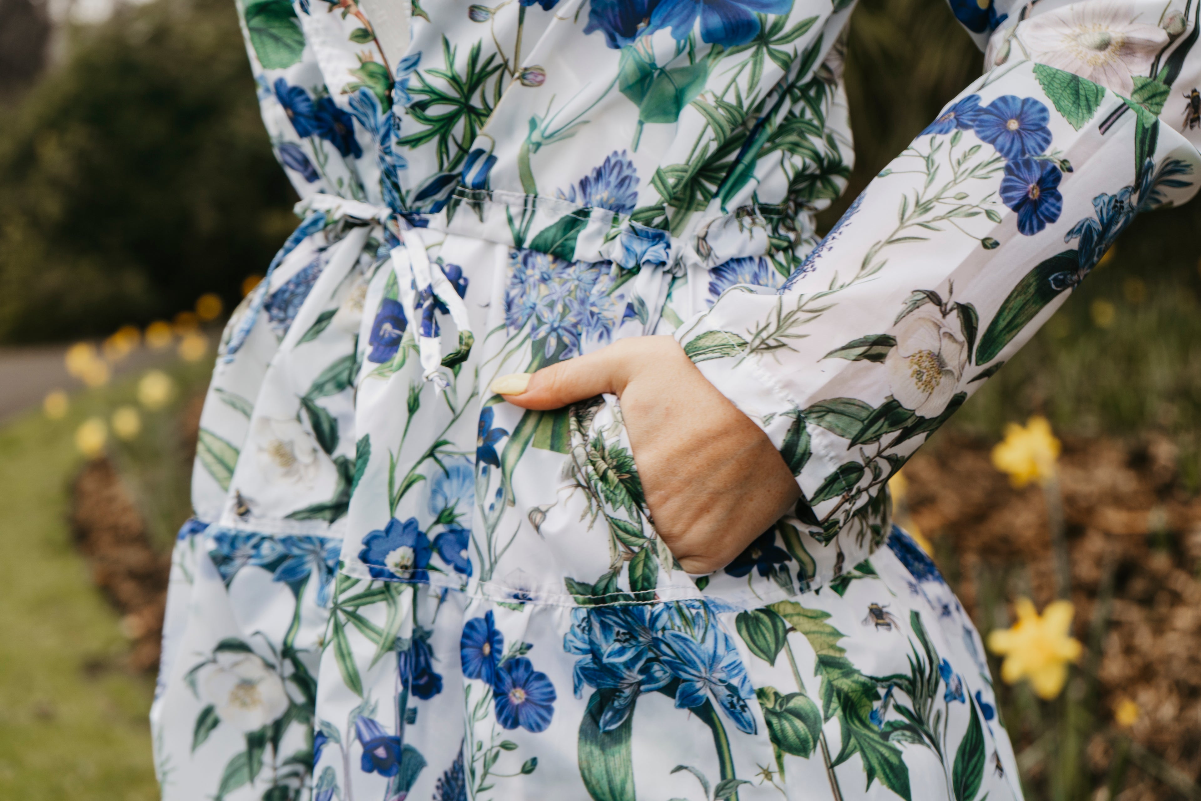 Beautiful light-weight calf length summer parka in our stunning blue hued Cobalt design.
The Windsor Parka from Rosehip Design has a long tiered skirt, drawstring waist and fully lined hood.