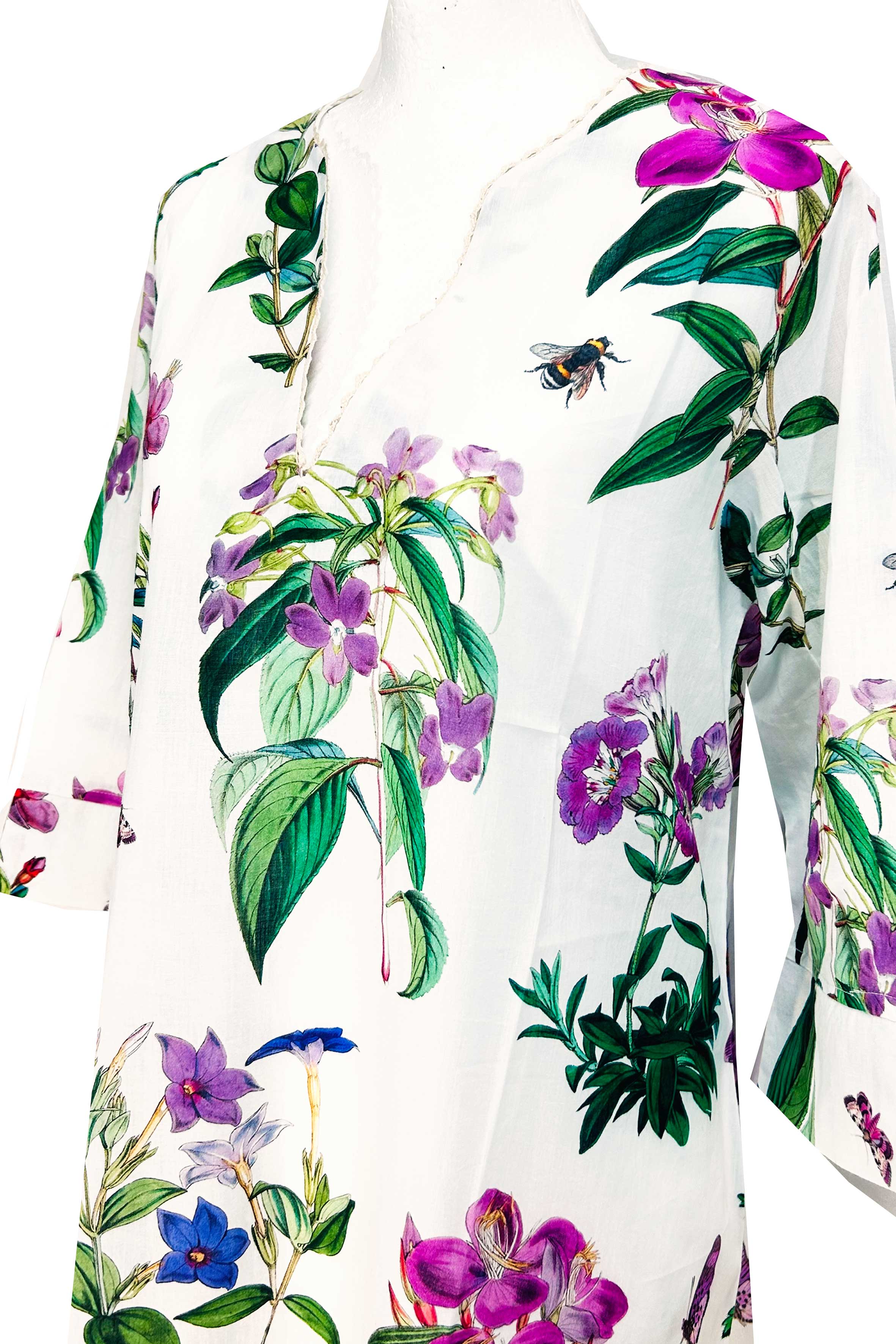 Rosehip Design Nightdress is a lovely knee-length nightdress made of cotton voile in our soothing Mavis print. The Nightdress has 3/4 length sleeves and detail around the collar.