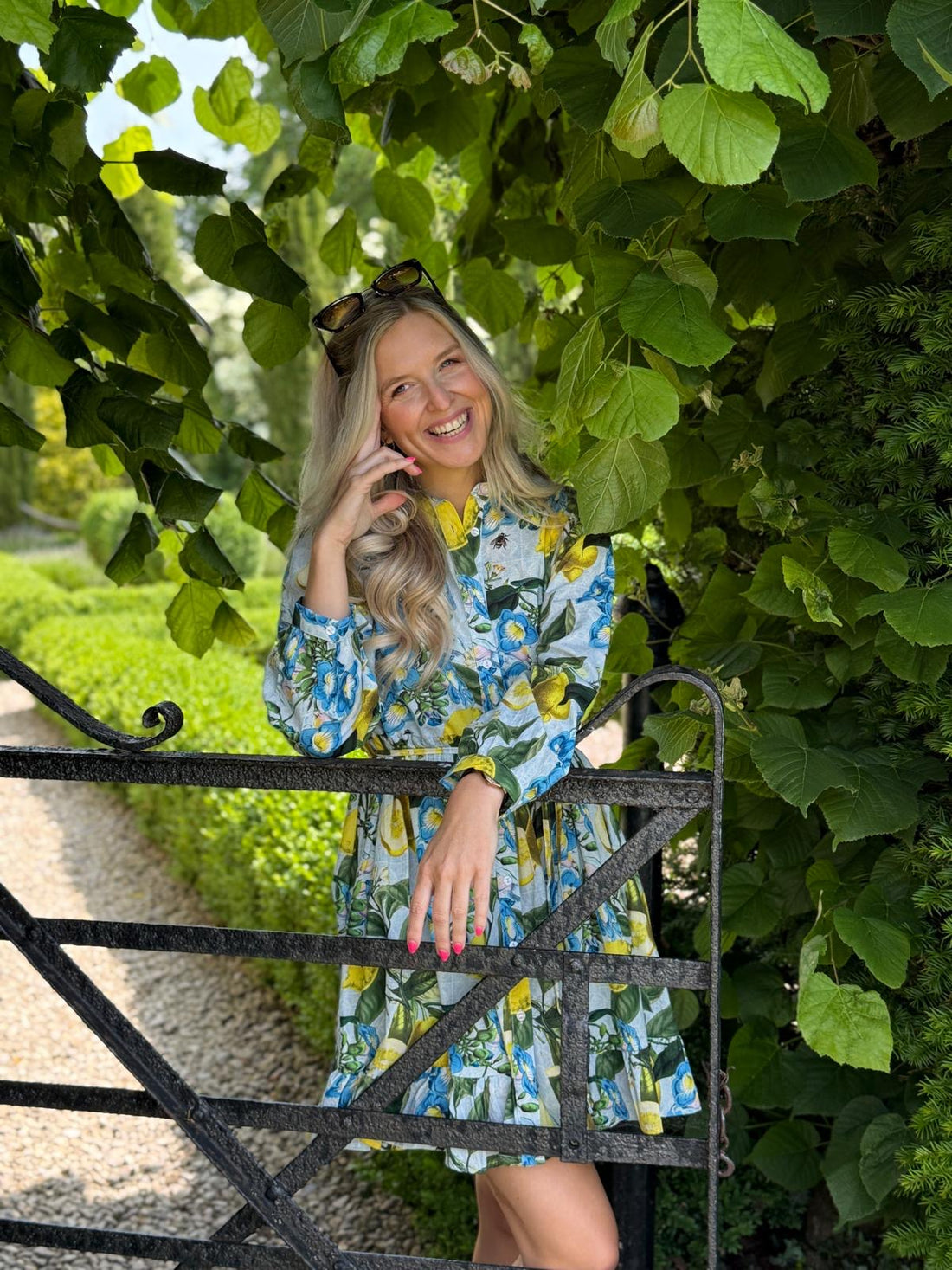 Rosehip Design Josie Cotton Dress is a knee-length cotton tiered dress with a tie belt and pockets. Make a statement in our zesty Sicily design.