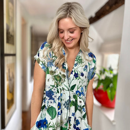 Rosehip Designs popular Kate Linen dress is back in stock with one minor adjustment - we&