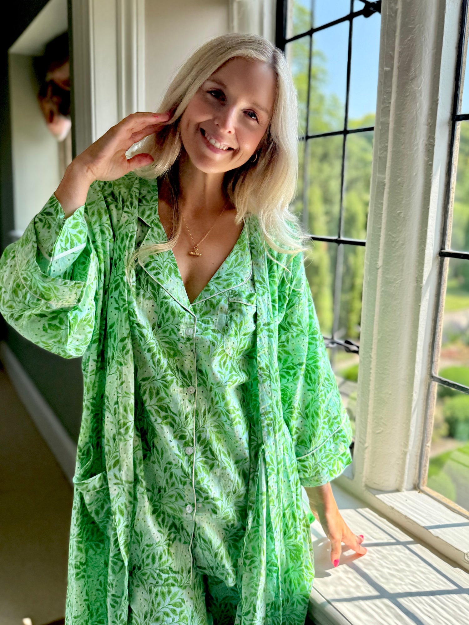 Rosehip Design Kimono is a fabulous long cotton voile robe, printed in our verdant Hedgerow design. They are generously sized and designed to be ankle length. Made from delicate, soft 100% Indian cotton packaged in a matching cotton bag - lovely for gifting!