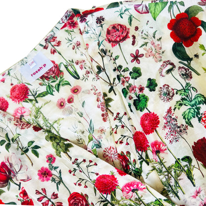 Rosehip Design Kimono is a fabulous long cotton voile robe, printed in our vivid Somerset design. They are generously sized and designed to be ankle length. Made from delicate, soft 100% Indian cotton packaged in a matching cotton bag - lovely for gifting!