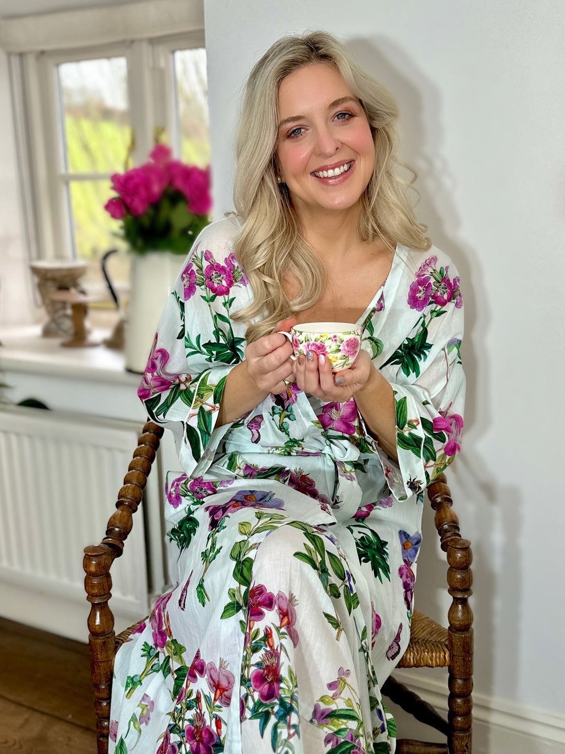 Rosehip Design Kimono is a fabulous long cotton voile robe, printed in our soothing Mavis design. They are generously sized and designed to be ankle length. Made from delicate, soft 100% Indian cotton packaged in a matching cotton bag - lovely for gifting!