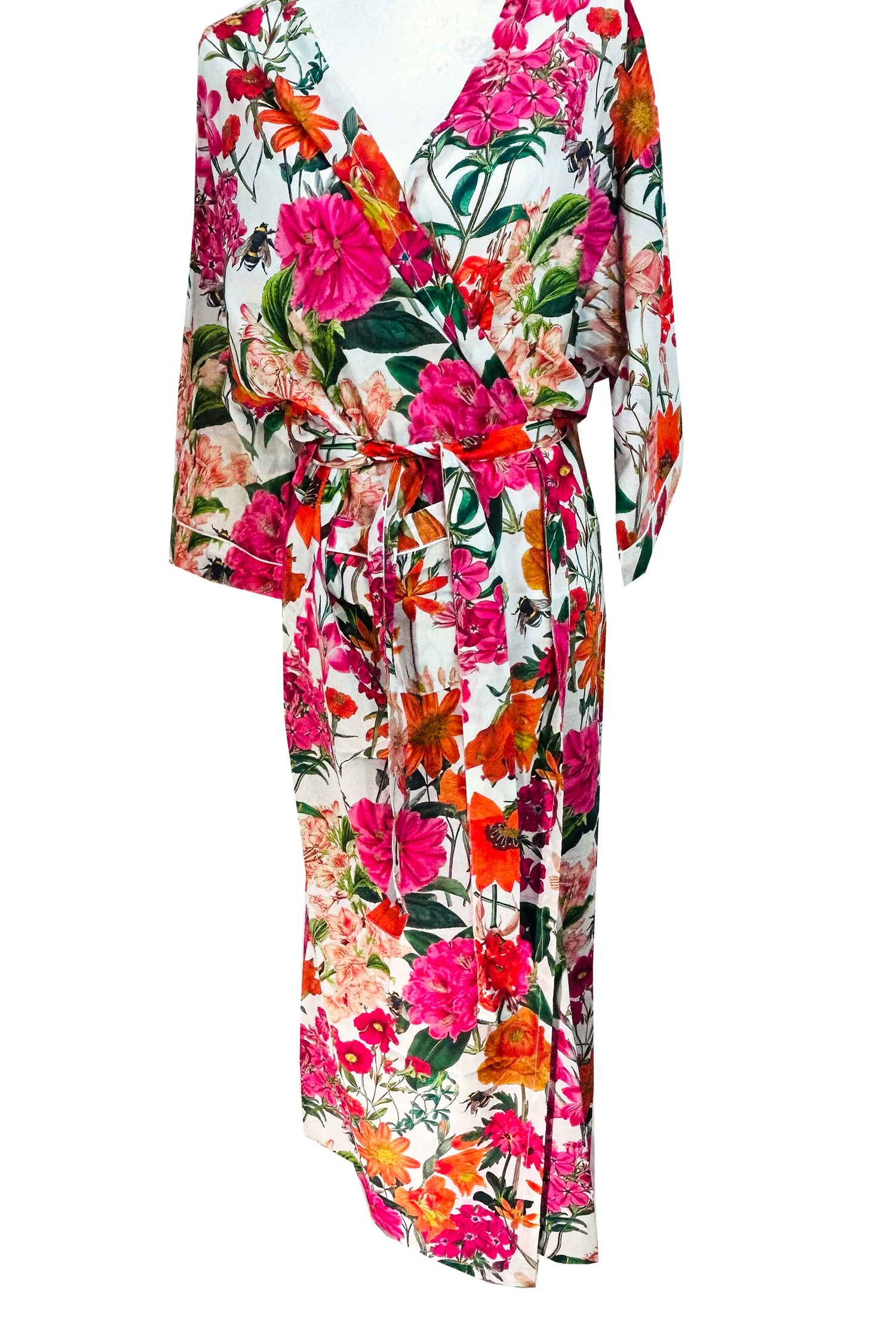 Rosehip Design Kimono is a fabulous long cotton voile robe, printed in our striking Radiance design. They are generously sized and designed to be ankle length. Made from delicate, soft 100% Indian cotton packaged in a matching cotton bag - lovely for gifting!