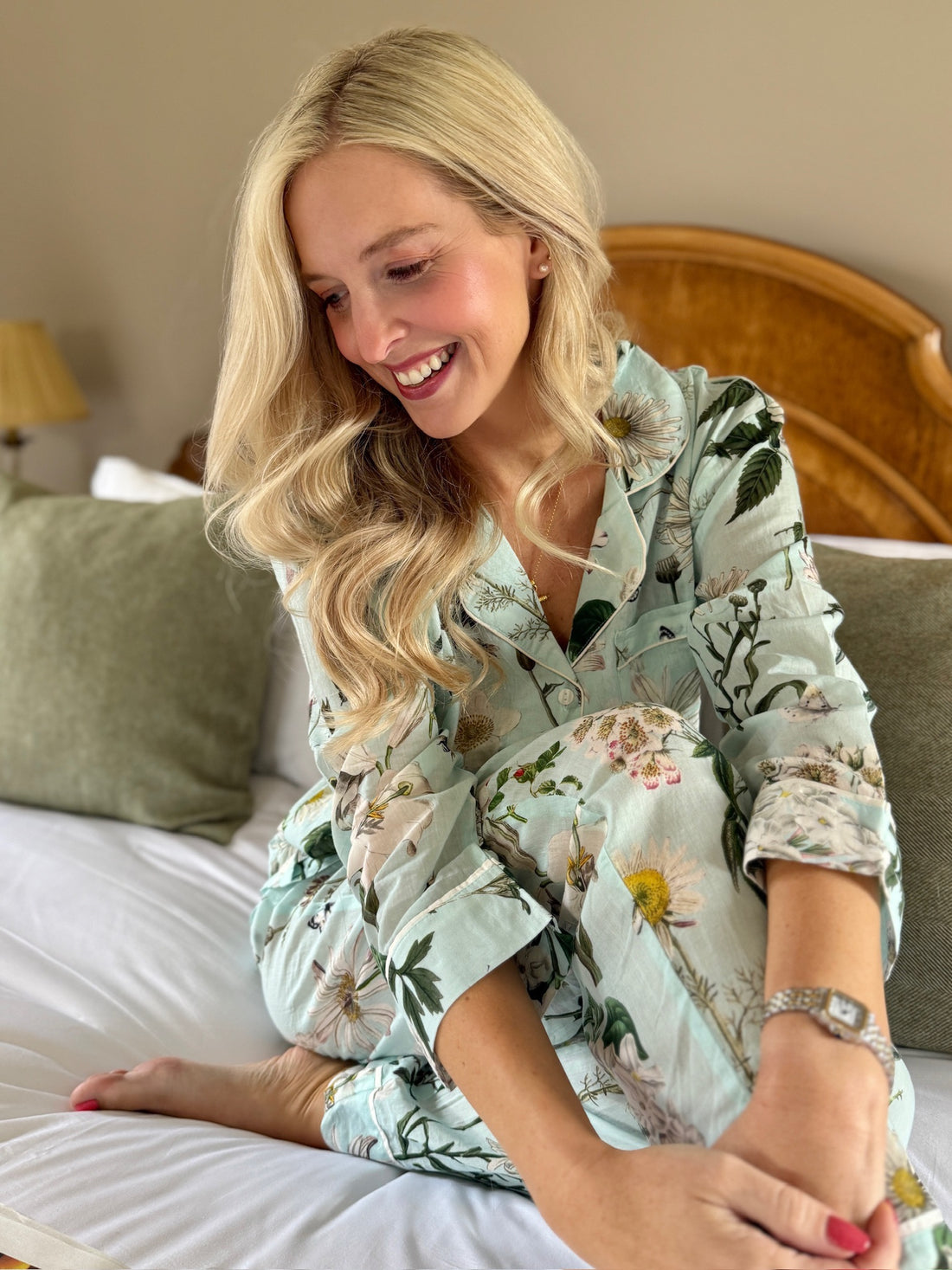 Rosehip Design Long Pyjamas in our calming Heavenly Aqua print are made from 100% soft Indian cotton voile. The cuffs have contrast piping and the bottoms have drawstring as well as elastic. They are a comfy fit and come packaged in a matching drawstring bag.