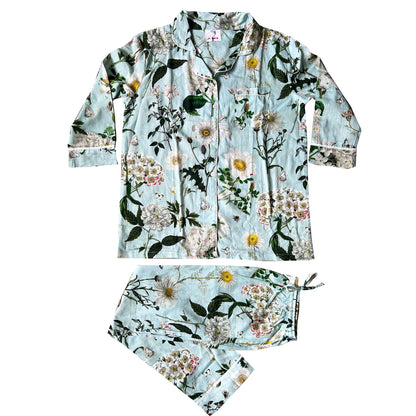 Rosehip Design Long Pyjamas in our calming Heavenly Aqua print are made from 100% soft Indian cotton voile. The cuffs have contrast piping and the bottoms have drawstring as well as elastic. They are a comfy fit and come packaged in a matching drawstring bag.