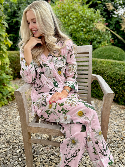 Rosehip Design Long Pyjamas in our pretty Heavenly Rose print are made from 100% soft Indian cotton voile. The cuffs have contrast piping and the bottoms have drawstring as well as elastic. They are a comfy fit and come packaged in a matching drawstring bag.