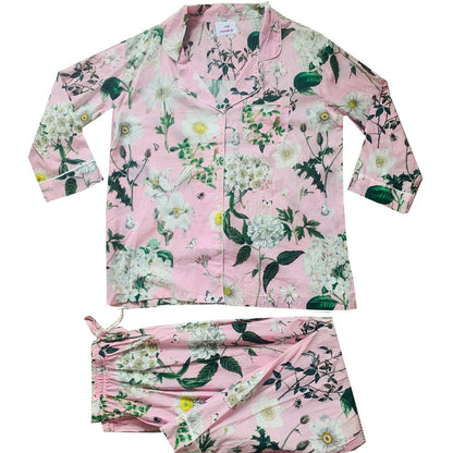 Rosehip Design Long Pyjamas in our pretty Heavenly Rose print are made from 100% soft Indian cotton voile. The cuffs have contrast piping and the bottoms have drawstring as well as elastic. They are a comfy fit and come packaged in a matching drawstring bag.