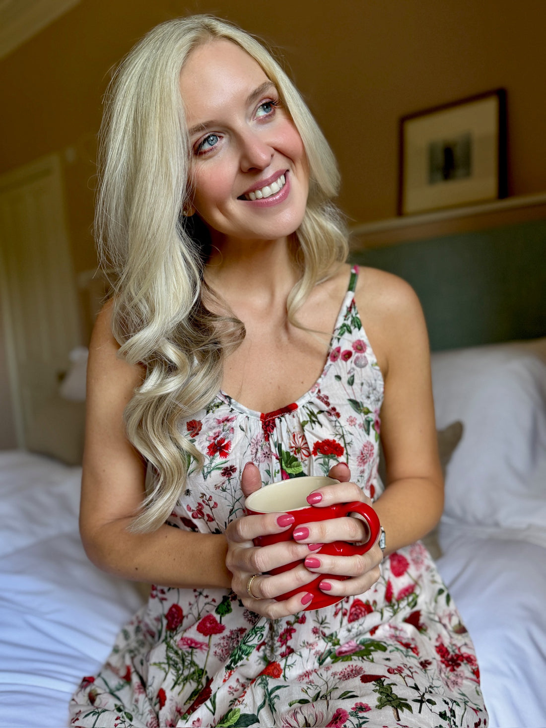 Embrace lightweight comfort with this Rosehip Design long floral cotton nightie dress, perfect for a restful night’s sleep or relaxing around the house. Made from soft, breathable cotton with a charming floral print, this loose-fitting nightdress keeps you cool and comfortable. Designed with adjustable spaghetti straps, it offers a custom fit that suits every body shape. Ideal for warm nights or as an airy, casual loungewear option, this floral nightdress is the perfect blend of style and comfort.