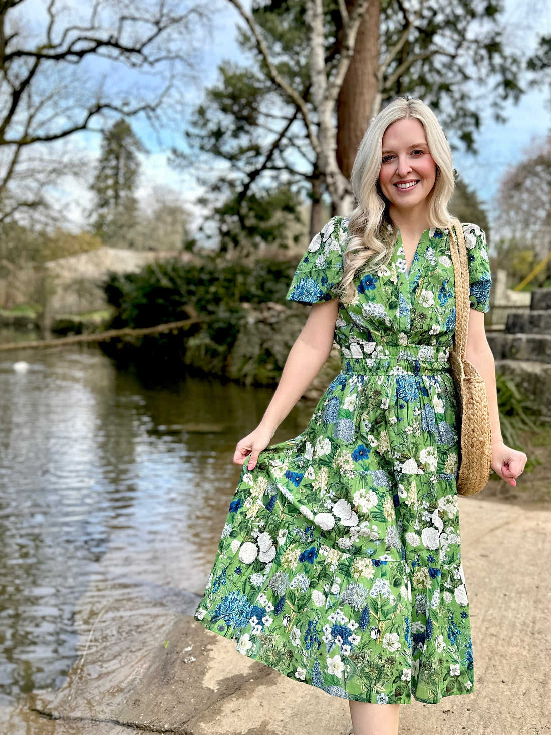 The Rosehip Design Margot cotton dress in Spring Greens is a beautifully feminine and effortless dress, designed for all-day comfort. Featuring a double elasticated waistband for a flattering fit, a flowing tiered skirt, and short capped sleeves, it blends elegance with ease. With the added practicality of pockets, it’s perfect for both casual outings and special occasions.