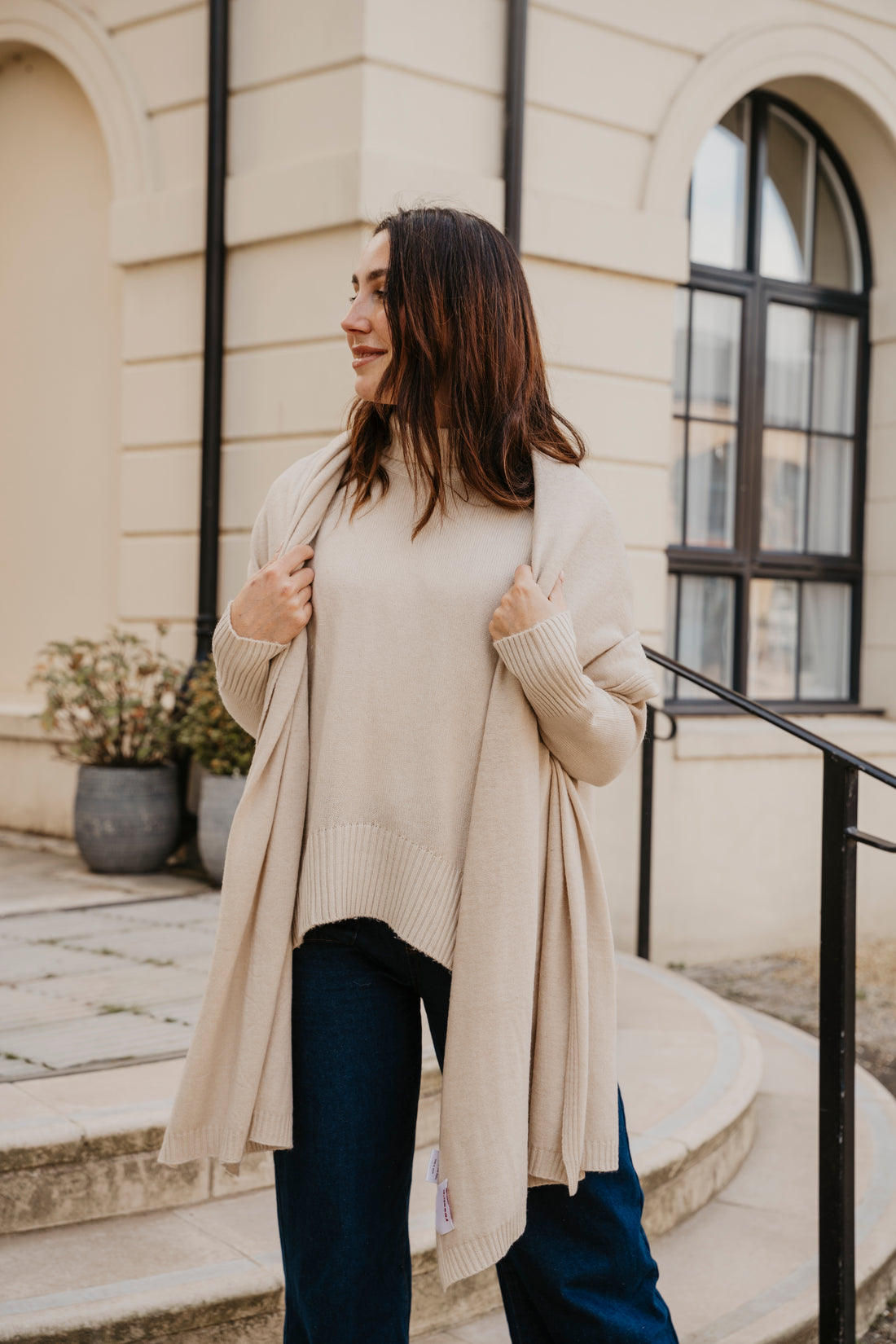 Stay effortlessly stylish and snug in this Rosehip Design woollen roll neck jumper, designed with a modern high-low hem that falls longer at the back for a flattering, easy silhouette. Crafted from soft, warming wool, it offers both comfort and elegance — perfect for layering on chilly days. The classic roll neck adds a touch of sophistication, while the relaxed fit makes it a versatile wardrobe staple you’ll reach for all season.