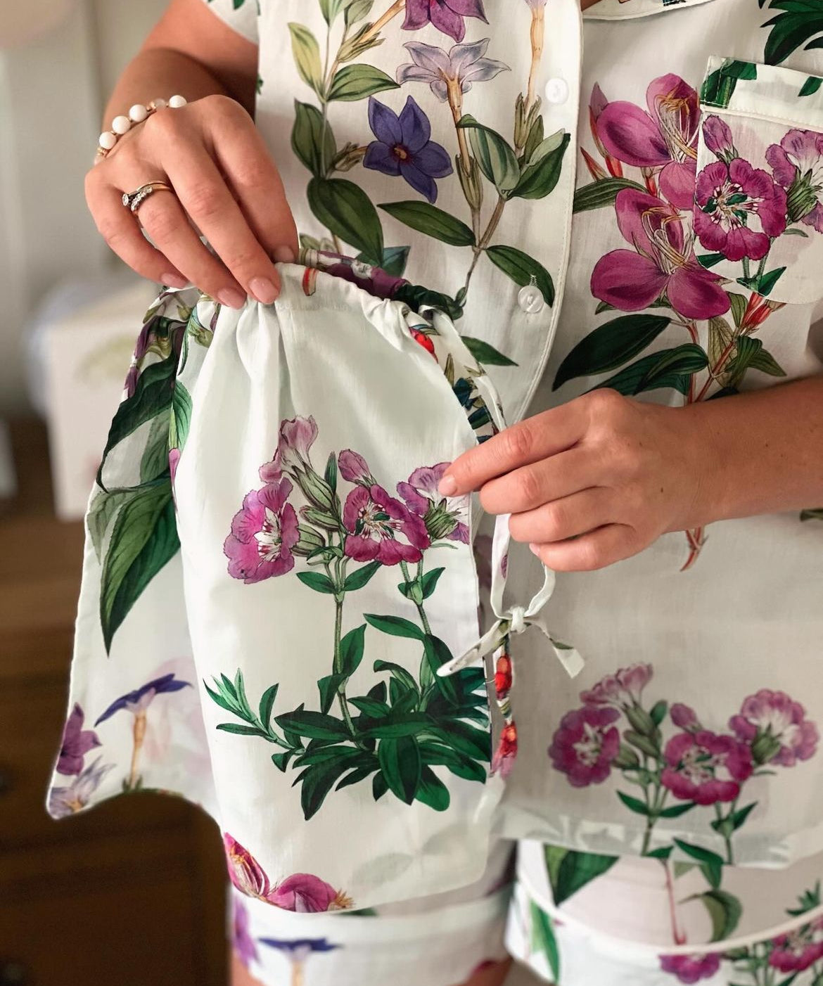 Rosehip Design Short Pyjamas in our soothing Mavis print are made from 100% soft Indian cotton voile. The cuffs have contrast piping and the bottoms have drawstring as well as elastic. They are a comfy fit and come packaged in a matching drawstring bag.