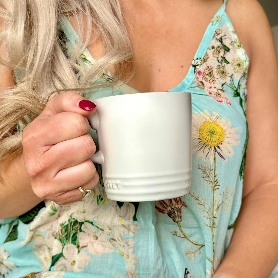 Rosehip Design Short Strappy Nighties look beautiful in our dreamy Heavenly Aqua print on 100% Cotton Voile. The Nighties are loose and comfortable to sleep in with an elasticated back and adjustable straps.