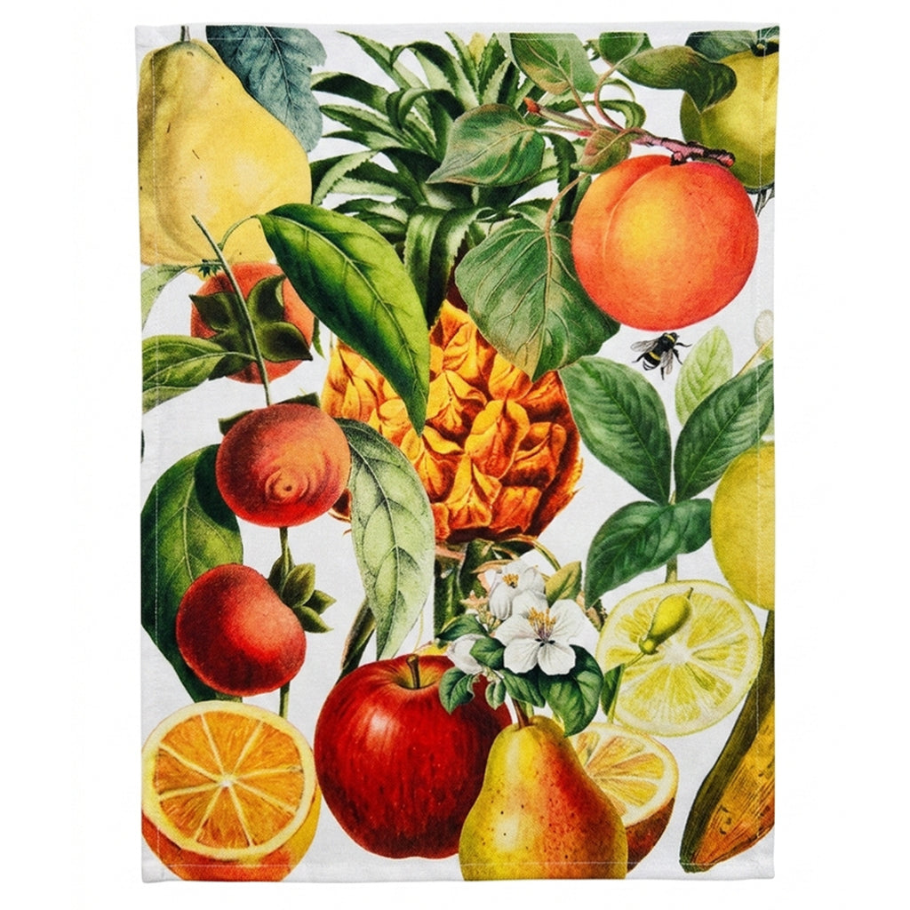 This stylish tea towel from Rosehip Design features a vibrant, vintage-inspired floral themed print.
Made from 100% cotton, this practical and highly absorbent essential makes drying dishes effortless.
Complete with a hanging loop, it is a durable, machine-washable accessory.
Also available in matching Apron and Heart Pot Holder.