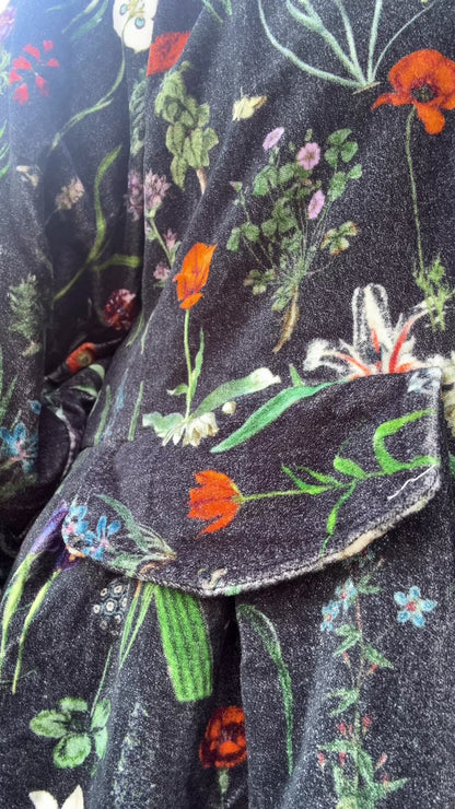 Valeria Velvet Coat - Winter Blooms
