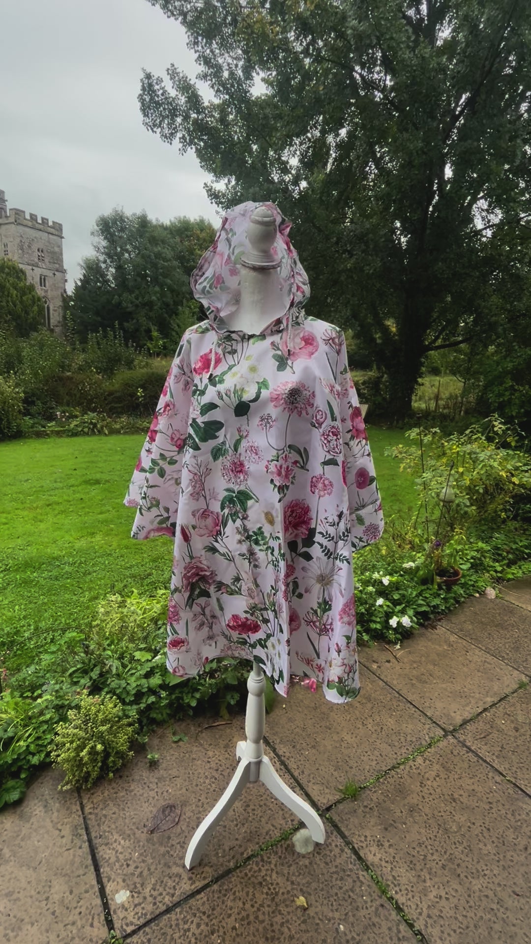 Rosehip Design Rain Poncho is a stylish and practical solution for rainy days, combining fashion with functionality in our delicate Peony Blush medley of pink flowers. Made from lightweight, waterproof material, these ponchos are designed for easy portability, folding neatly into a compact drawstring bags. Ideal for on-the-go use, the Rosehip Rain Poncho ensures you stay dry without sacrificing style. 